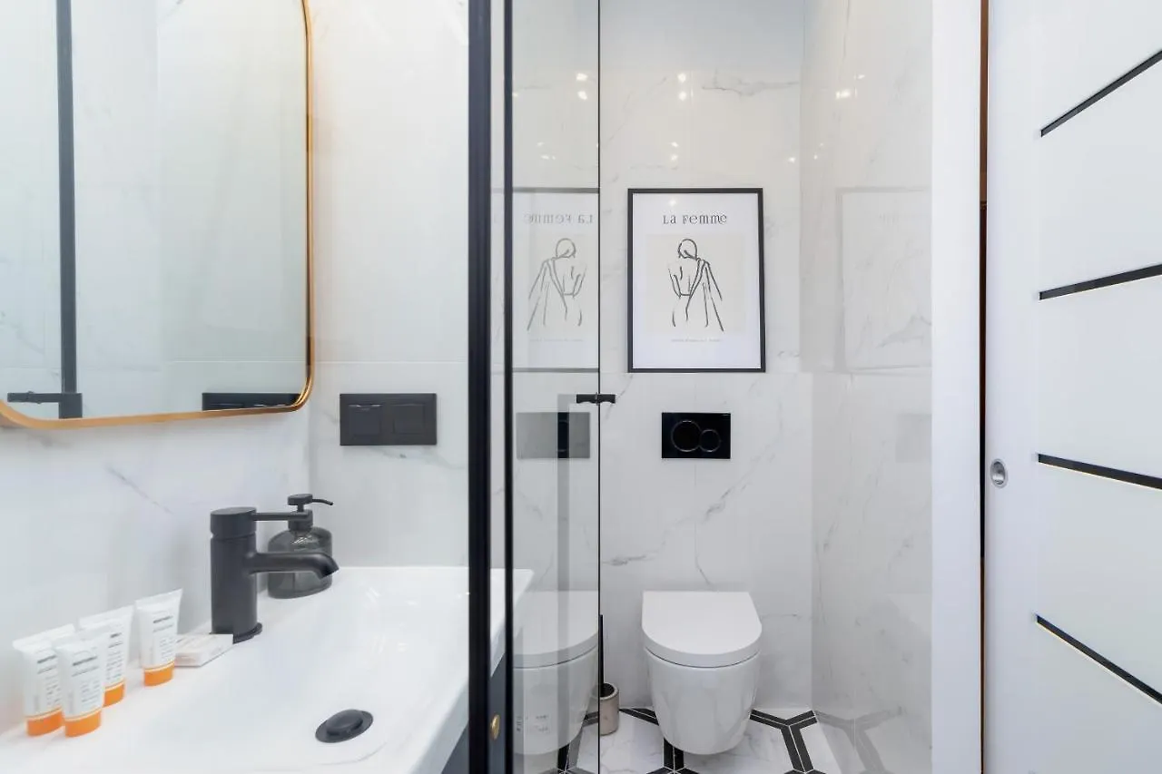 Old Town Dluga 48 Family Apartment By Noclegi Renters Krakow